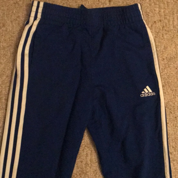 100 percent cotton joggers